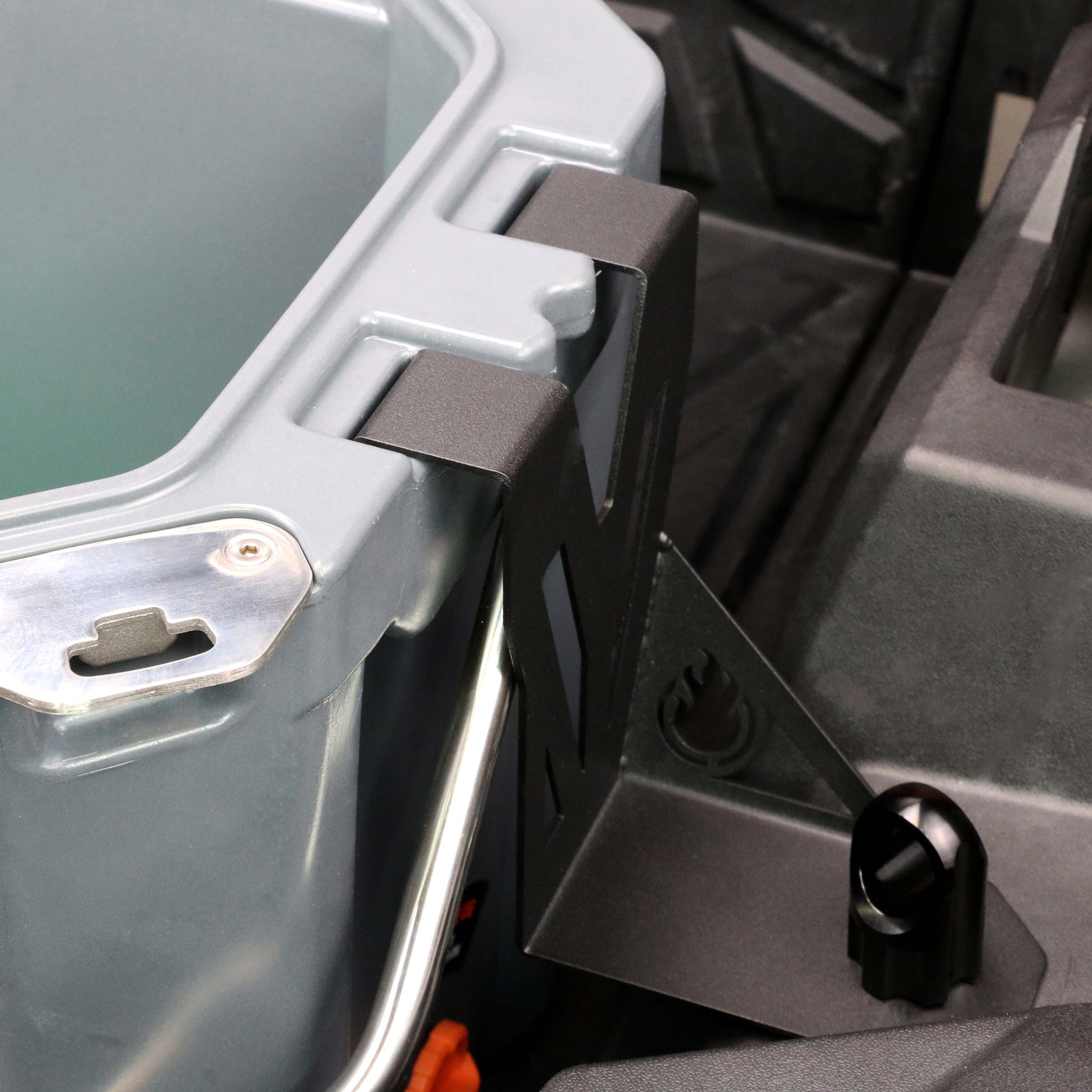 The Best Cooler / Toolbox Mounts for Your Polaris RZR
