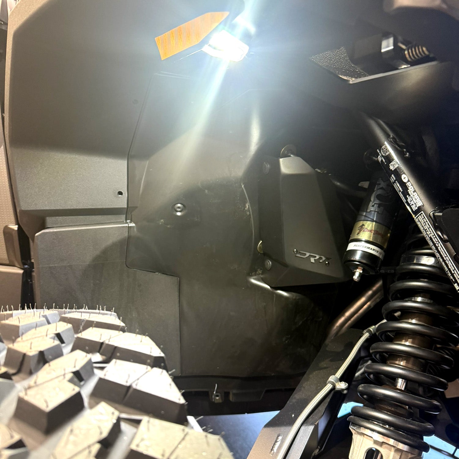 Hexik Surge Rock Light