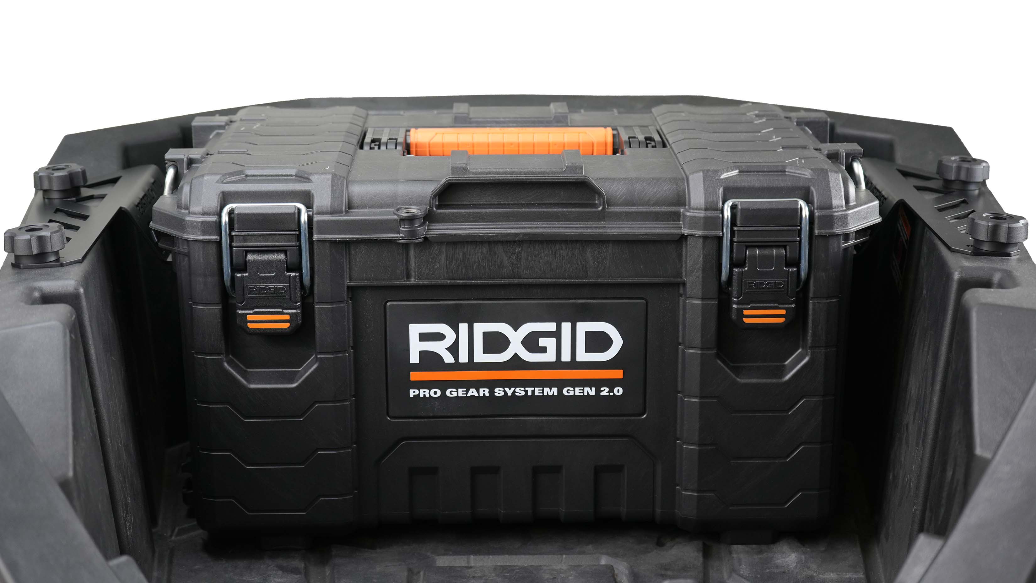 Ridgid Gen 2 Toolbox mounted in PRO XP RZR bed with PRO XP gen 2 mounts by Litt Industries